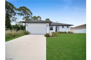 3210 30th Street, Lehigh Acres, FL 33976 - MLS#2026019525