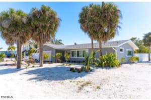 310 Madison Court, Fort Myers Beach, FL 33931 - MLS#2026019536