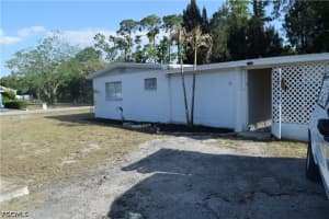 17 Colorado Road, Lehigh Acres, FL 33936 - MLS#2026019560