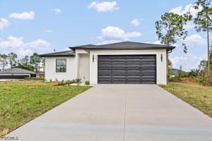 3001 Unice Ave S, Lehigh Acres