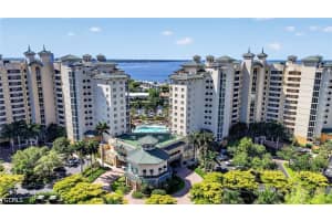 3426 Hancock Bridge Pkwy 503, North Fort Myers