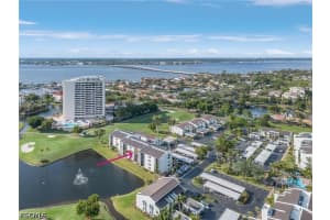 4585 Trawler Ct 303, Fort Myers