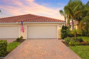 1815 Alameda Dr, Naples
