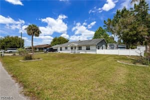 17290 Rewis Road, Alva, FL 33920 - MLS#2026019742