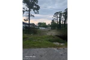 3110 18TH Street, Lehigh Acres, FL 33971 - MLS#2026019743