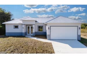 510 Kingsbury Ln, Lehigh Acres