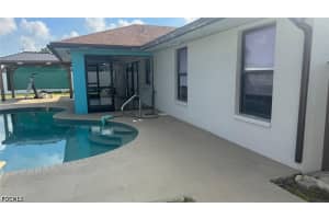 1319 10th Place, Cape Coral, FL 33991 - MLS#2026019761