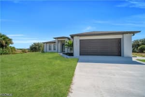 312 Pembroke Street, Lehigh Acres, FL 33974 - MLS#2026019777