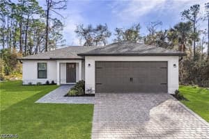 305 23rd Terrace, Cape Coral, FL 33993 - MLS#2026019848