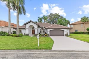 12809 Vista Pine Cir, Fort Myers