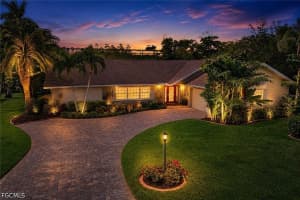 880 Deep Lagoon Ln, Fort Myers