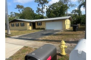5 Broadway Circle, Fort Myers, FL 33901 - MLS#2026019922
