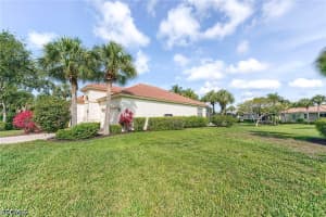 8916 Dartmoor Way, Fort Myers, FL 33908 - MLS#2026019952