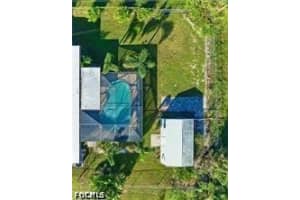2820 38th Street, Lehigh Acres, FL 33976 - MLS#2026019955