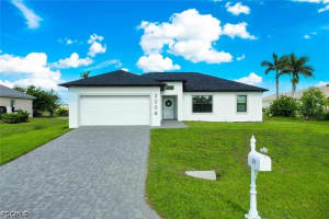 2008 24th Place, Cape Coral, FL 33993 - MLS#2026020003