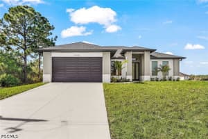9045 W Broad Cir, Labelle