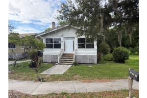 214 Avenue K SW, Moore Haven, FL 33471 - MLS#2026020136