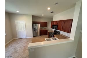 8290 Village Edge Circle, Fort Myers, FL 33919 - MLS#2026020137