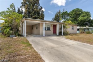 915 Hibiscus Lane, North Fort Myers, FL 33903 - MLS#2026020264