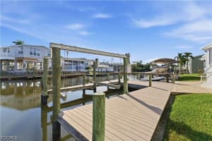 11391 Cypress Lane, Fort Myers Beach, FL 33931 - MLS#2026020491
