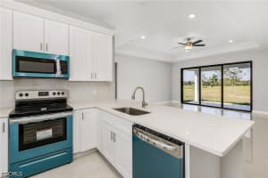 2045 3rd Street, Cape Coral, FL 33993 - MLS#2026020555