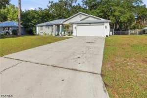 4022 Sunflower Circle, Labelle, FL 33935 - MLS#2026020612