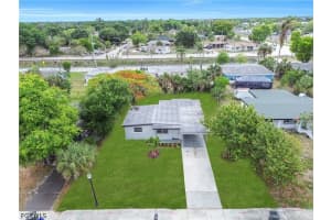 1527 Gardenia Avenue, Fort Myers, FL 33916 - MLS#2026020686