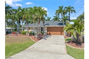 1412 Windsor Ct, Cape Coral