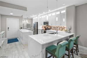 11041 Gulf Reflections Dr 103, Fort Myers