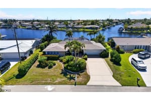 3810 1st Place, Cape Coral, FL 33904 - MLS#2026020740