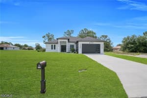 4701 Inez Avenue, Lehigh Acres, FL 33976 - MLS#2026020769