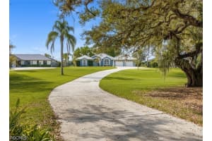 1261 Riverbend Drive, Labelle, FL 33935 - MLS#2026020775