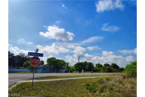 1101 Gifford Avenue, Lehigh Acres, FL 33936 - MLS#2026020807