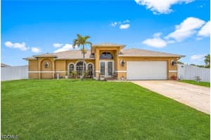 2216 7th Place, Cape Coral, FL 33909 - MLS#2026020908