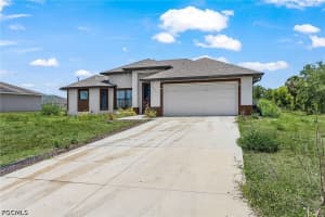 3700 14th Street, Lehigh Acres, FL 33976 - MLS#2026021008