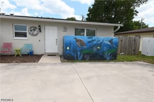 206 Cape Coral Parkway, Cape Coral, FL 33914 - MLS#2026021055