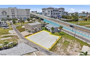 19281 #32-33 San Carlos Boulevard, Fort Myers Beach, FL 33931 - MLS#2026021118