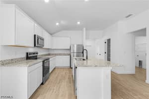 2216 2nd Place, Cape Coral, FL 33993 - MLS#2026021121