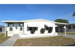 748 Park Avenue, North Fort Myers, FL 33917 - MLS#2026021139