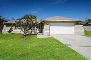1724 2nd Place, Cape Coral, FL 33991 - MLS#2026021201