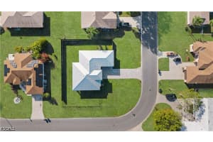 24 Crestwood Circle, Lehigh Acres, FL 33936 - MLS#2026021221