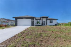 3907 21st Street, Lehigh Acres, FL 33976 - MLS#2026021223