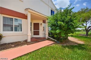 13190 Oakmont Drive, Fort Myers, FL 33907 - MLS#2026021249