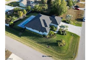 1621 10th Place, Cape Coral, FL 33991 - MLS#2026021288