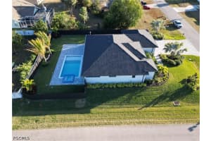 1621 10th Place, Cape Coral, FL 33991 - MLS#2026021288