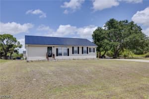 2040 S Montana Cir, LaBelle, FL 33935, - MLS#2026021295