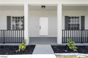 1824 2nd Street, Cape Coral, FL 33991 - MLS#2026021330