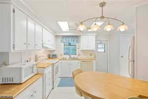 3073 Longview Lane, North Fort Myers, FL 33917 - MLS#2026021343