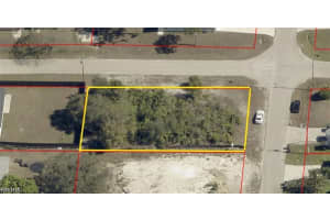 3314 11th Street, Lehigh Acres, FL 33971 - MLS#2026021397