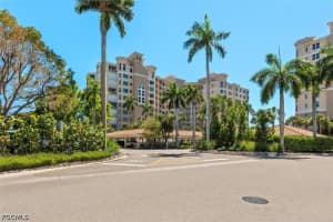 425 Dockside Drive, Naples, FL 34110 - MLS#2026021454